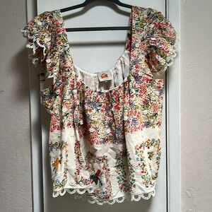 Farm Rio Embroidered Floral Toucan and Pineapples Ruffled Top